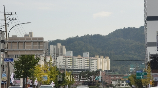 공시가 1억원 이하 아파트 매수세가 급증한 속초시 교동 일대 모습. [헤럴드경제DB]