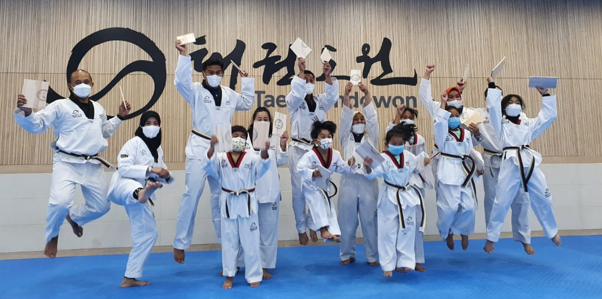 내,외국인의 태권도원 투어 및 체험