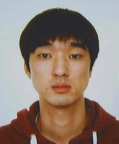 서울경찰청이 경찰의 신변보호를 받던 전 여자친구를 스토킹하고 살해한 혐의로 구속된 김병찬(35)의 신상정보를 24일 공개했다. 사진은 스토킹 살해범 김병찬. [연합]