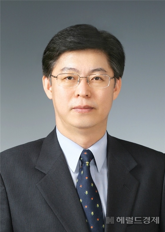맹수석 신임 대한상사중재원장. [사진=대한상사중재원 제공]