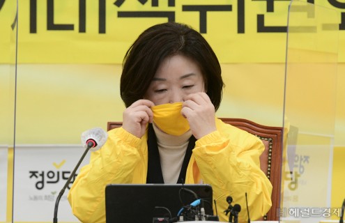 [이상섭의 포토가게] ‘숙고’에 들어간 심상정… 위기의 정의당…