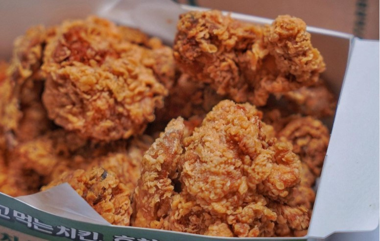 프라이드치킨 이밎.