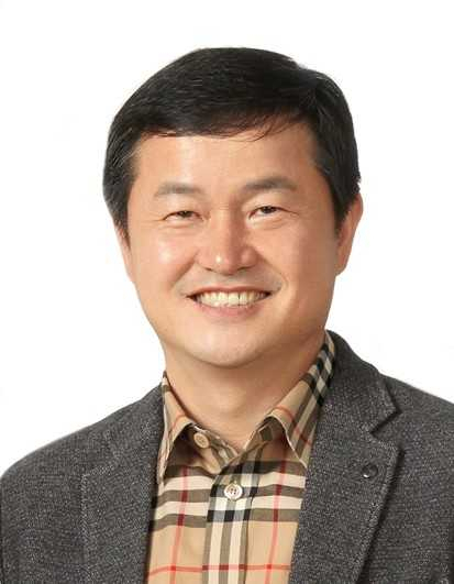김성진 와이마트 대표