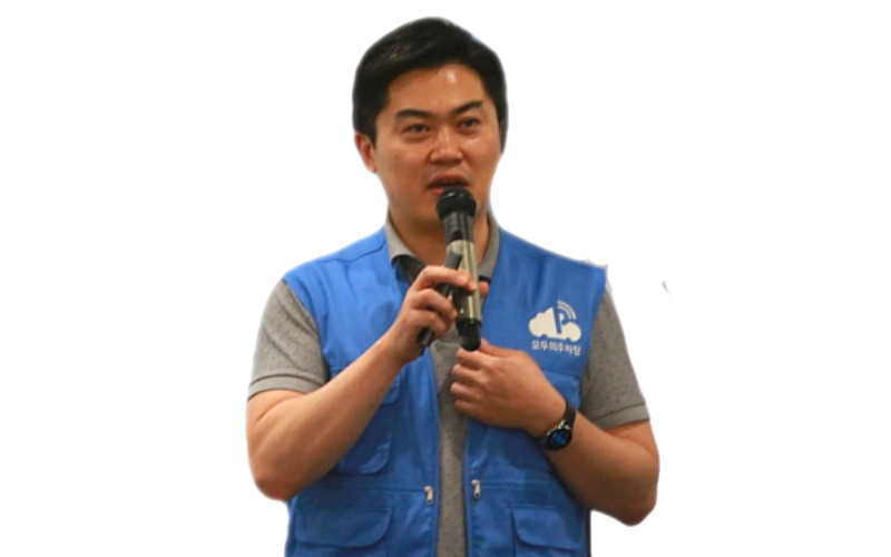 온라인 주차공유 플랫폼 ‘모두의주차장’을 만든 김동현 모두컴퍼니 대표. [모두컴퍼니 제공]