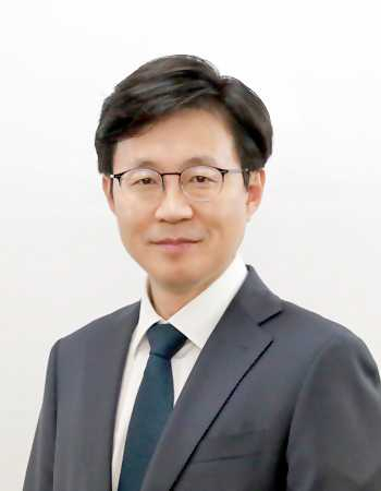 윤경철 전남대 교수