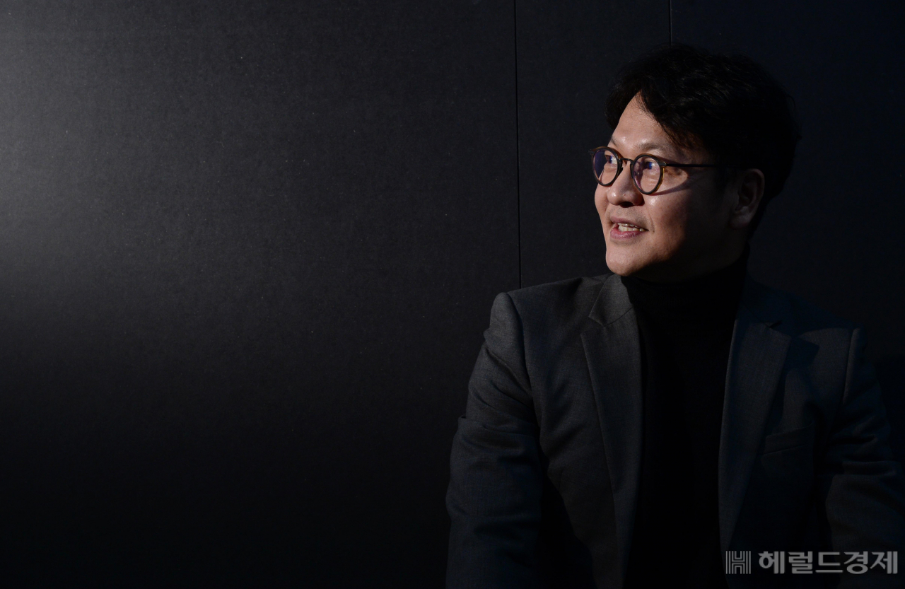 권영탁 핀크 대표가 16일 서울 중구에 위치한 사옥에서 본지와 인터뷰를 가지고 있다. 박해묵 기자