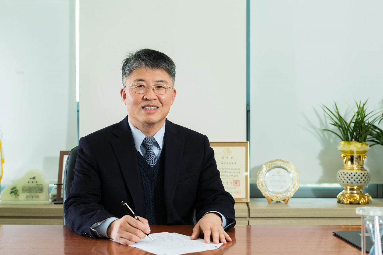 최기주 아주대총장.