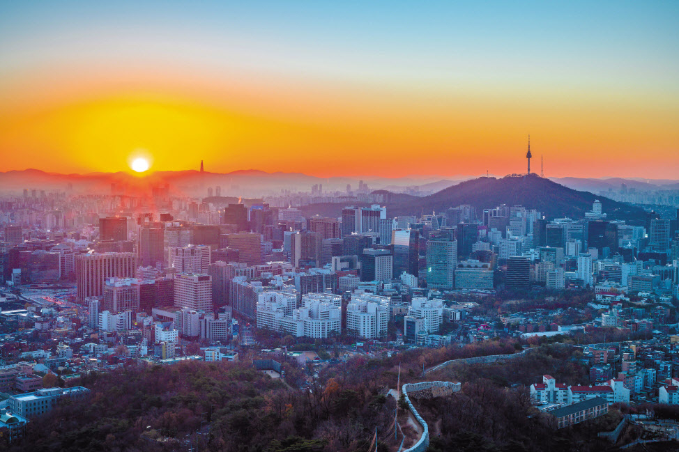 인왕산 범바위에서 맞는 일출