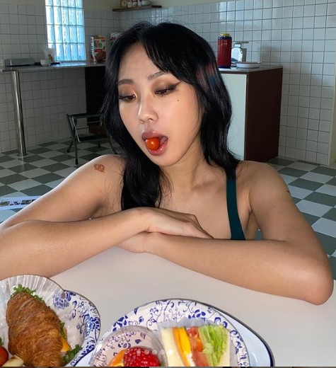 [이영지 인스타그램 캡처]