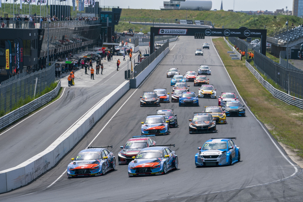 2021 ‘TCR(Touring Car Racing) 유럽’ 경기 장면. [금호타이어 제공]