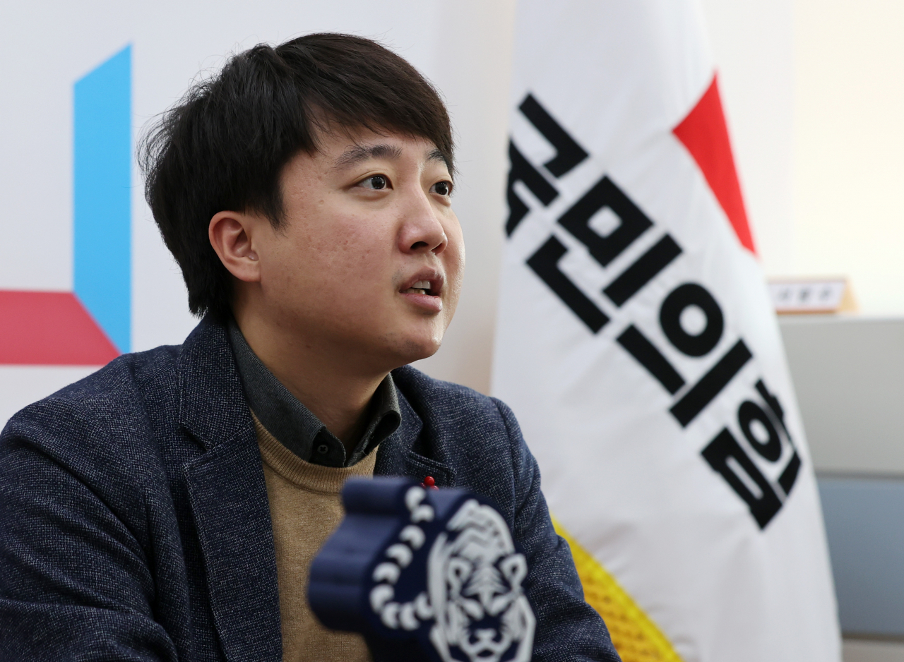 이준석 국민의힘 대표가 3일 오전 서울 여의도 국회에서 2022년 신년인사말을 하고 있다. [헤럴드경제=이상섭 기자]