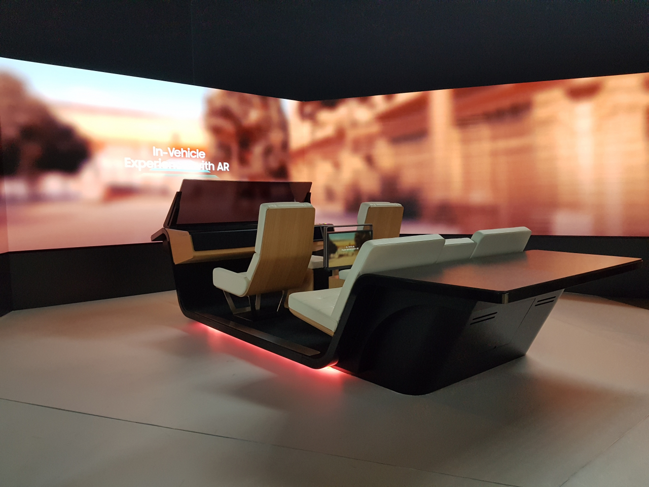 CES2022 내 전시된 삼전전자 AR 미래차 모습. 문영규 기자