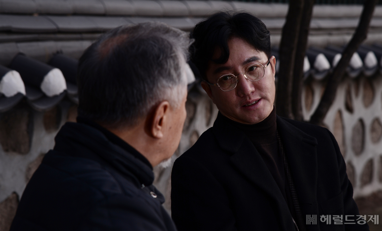 송승환, 신춘수(오디컴퍼니 대표)가 23일 서울 정동극장에서 본지와 인터뷰를 가지고 있다. 박해묵 기자
