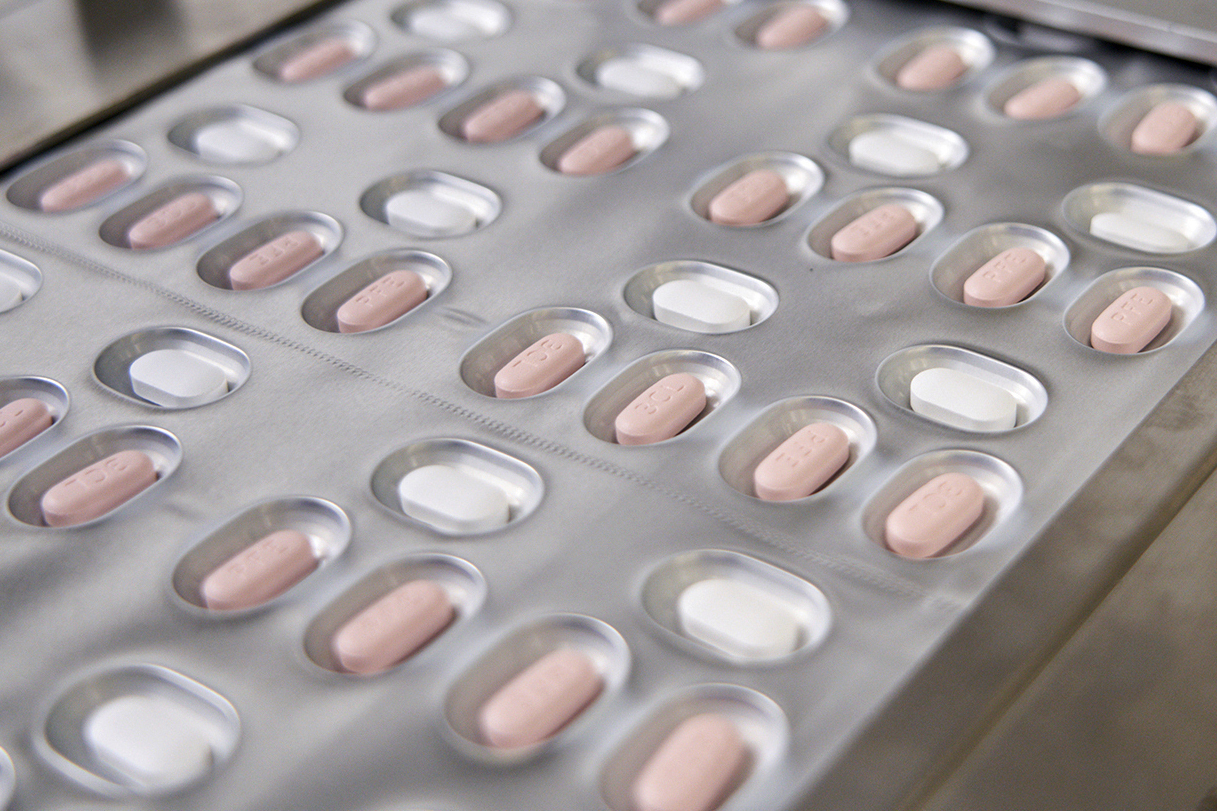 This image provided by Pfizer in October 2021 shows the company's COVID-19 Paxlovid pills. Newly infected COVID-19 patients have two new treatment options that can be taken at home. (AP-Reuters)