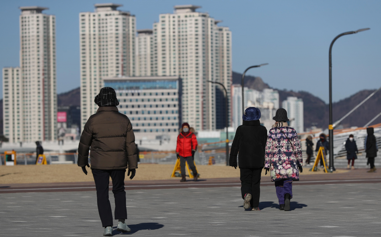 외지인 투기 VS 공급 부족…창원 아파트 나홀로 강세 왜? [부동산360]