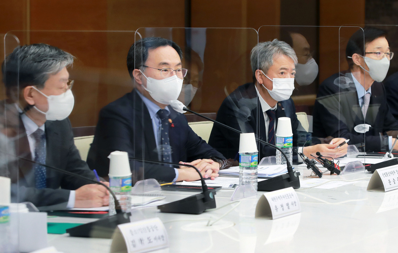 문승욱 산업통상자원부 장관이 13일 서울 중구 대한상공회의소에서 열린 무역·공급망 점검 회의에서 인사말을 하고 있다. [산업통상자원부 제공]