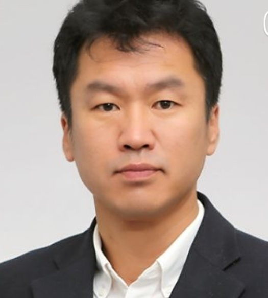 경기도 안성 국회의원 재선거에 출마 의사를 밝힌 이상민 국민의힘 예비후보.