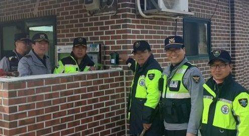 현재 운영 중인 자율방범대 모습. [연합]