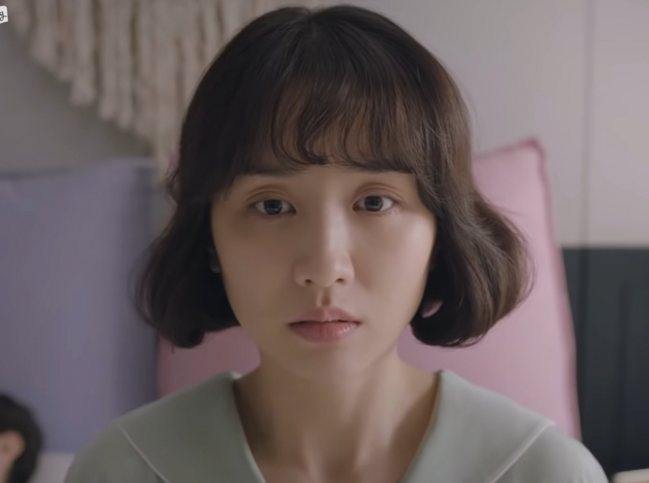 카카오TV 오리지널 드라마 '며느라기2'가 시집살이에 대한 시청자들의 공감을 사며 높은 조회 수를 기록하고 있다.[며느라기 2 방송 캡처]