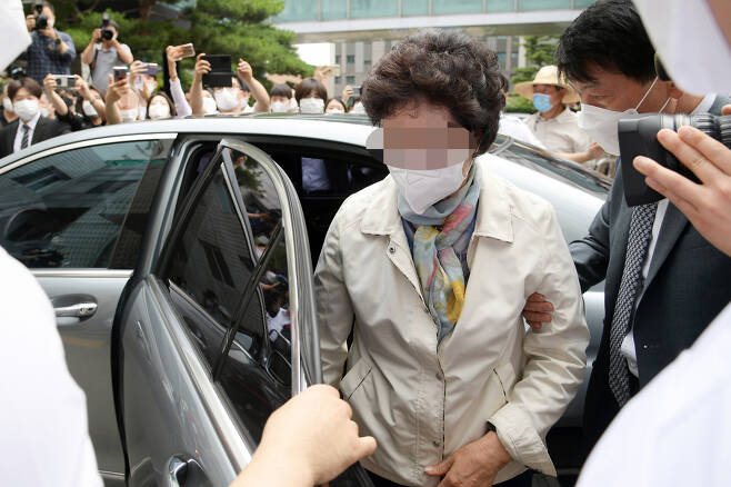 윤석열 국민의힘 대선후보의 장모 최은순 씨. [연합]
