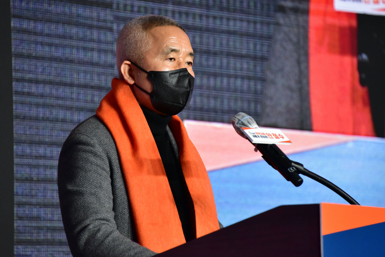 지난 26일 오전 서울 마포구 서울가든호텔에서 열린 국민의당 대선필승 전국결의대회에서 최진석 상임선대위원장이 발언하고 있다. [국회사진기자단]