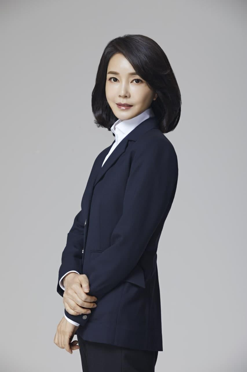 국민의힘은 26일 윤석열 대선 후보의 배우자 김건희씨의 프로필 사진을 언론 보도용으로 별도 제공했다. [연합]