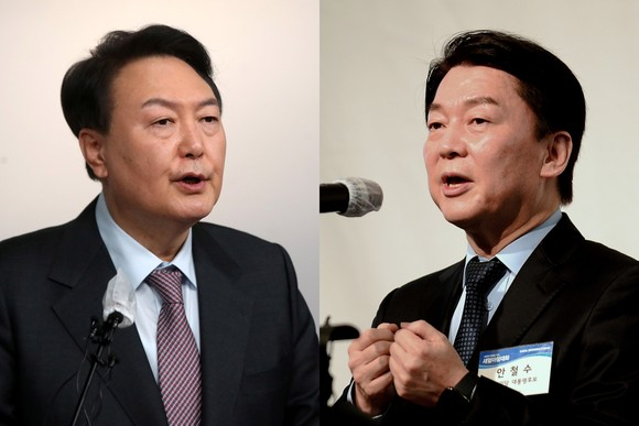 윤석열 국민의힘 대선 후보와 안철수 국민의당 대선 후보. [연합]