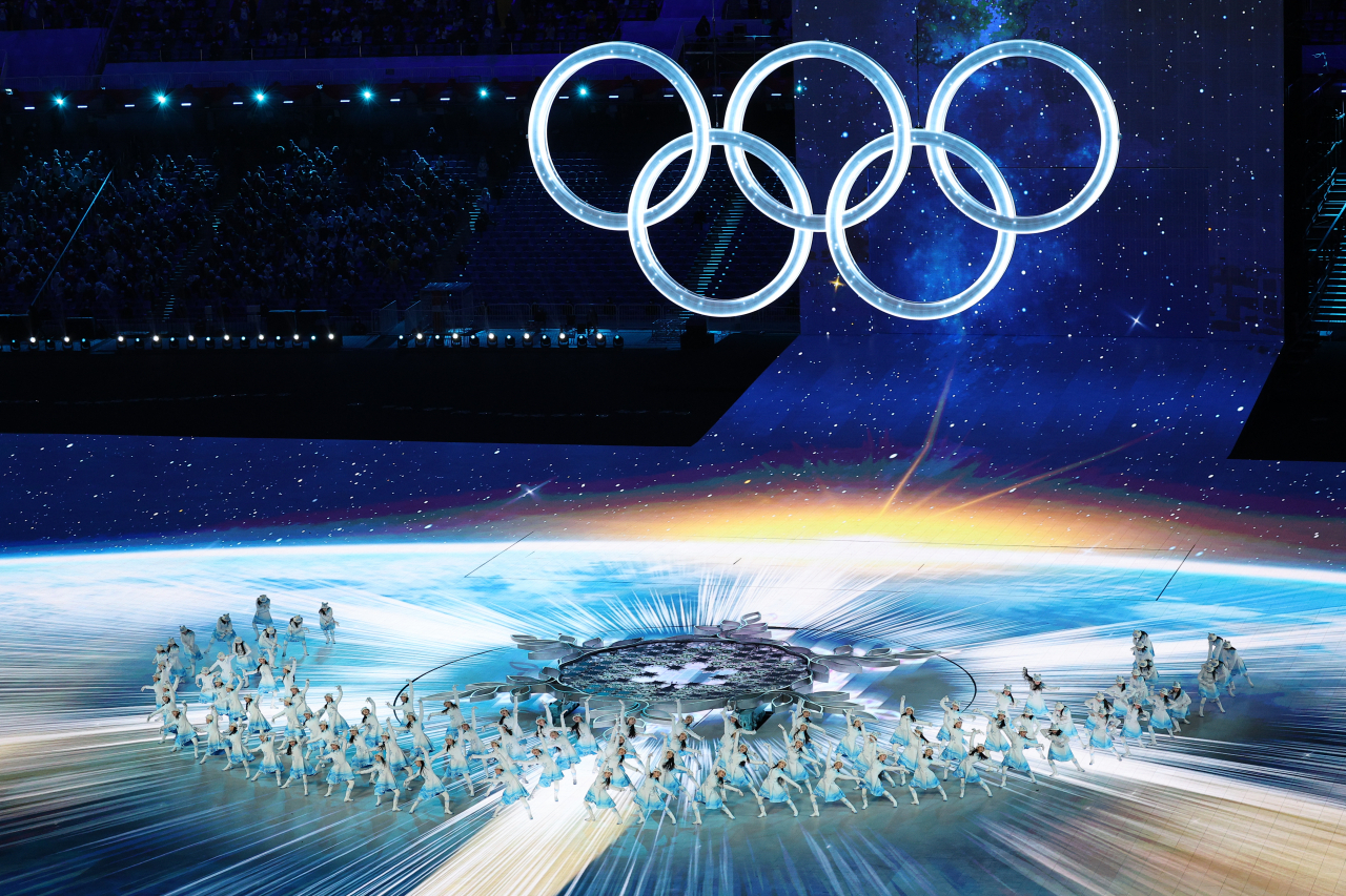 4일 열린 2022 베이징 동계올림픽 개회식 공연 모습. [연합]