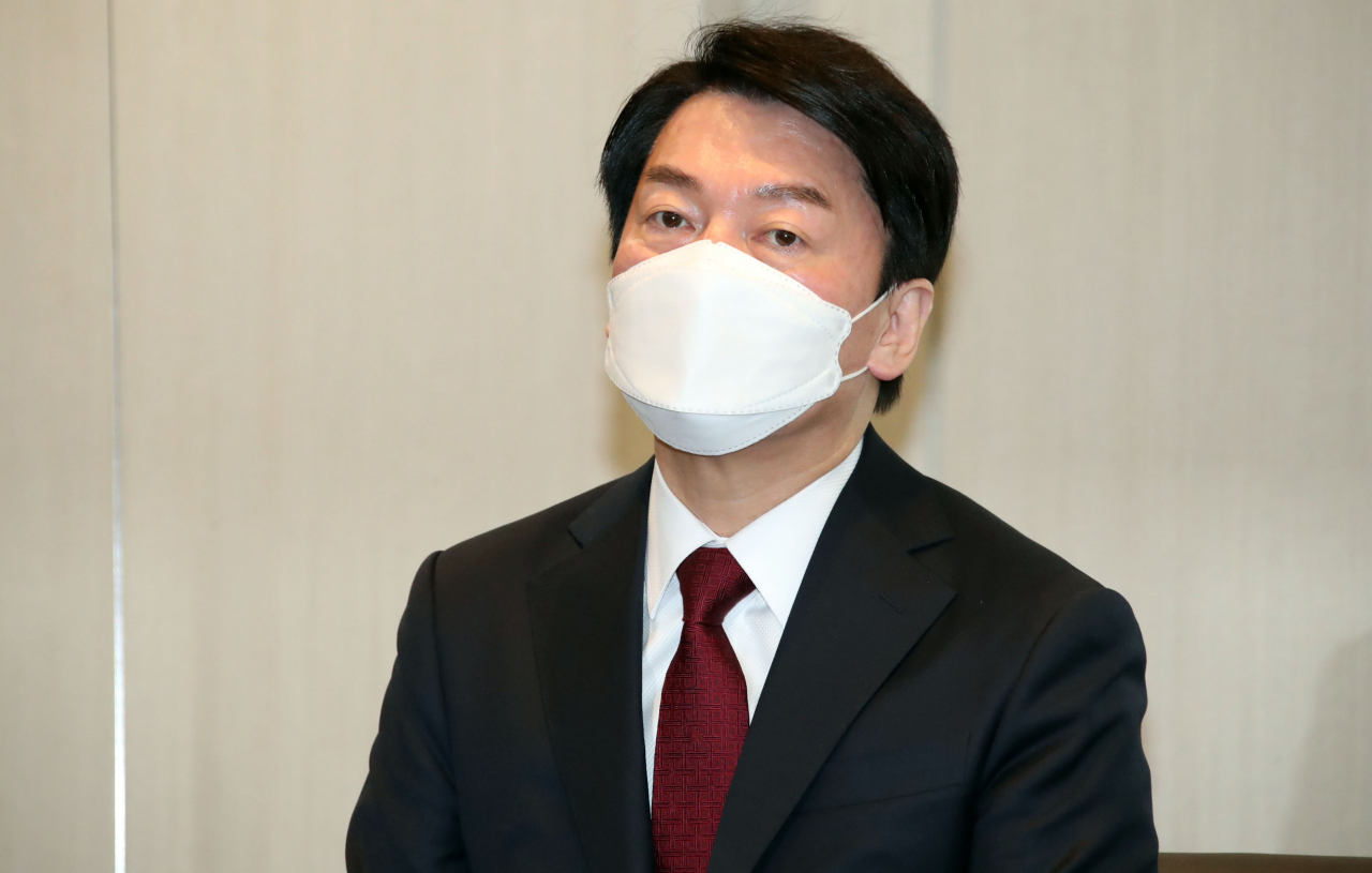 안철수 국민의당 대선 후보가 9일 오전 서울 중구 대한상공회의소에 열린 대선후보 초청 간담회에서 발언하고 있다. [국회사진기자단]