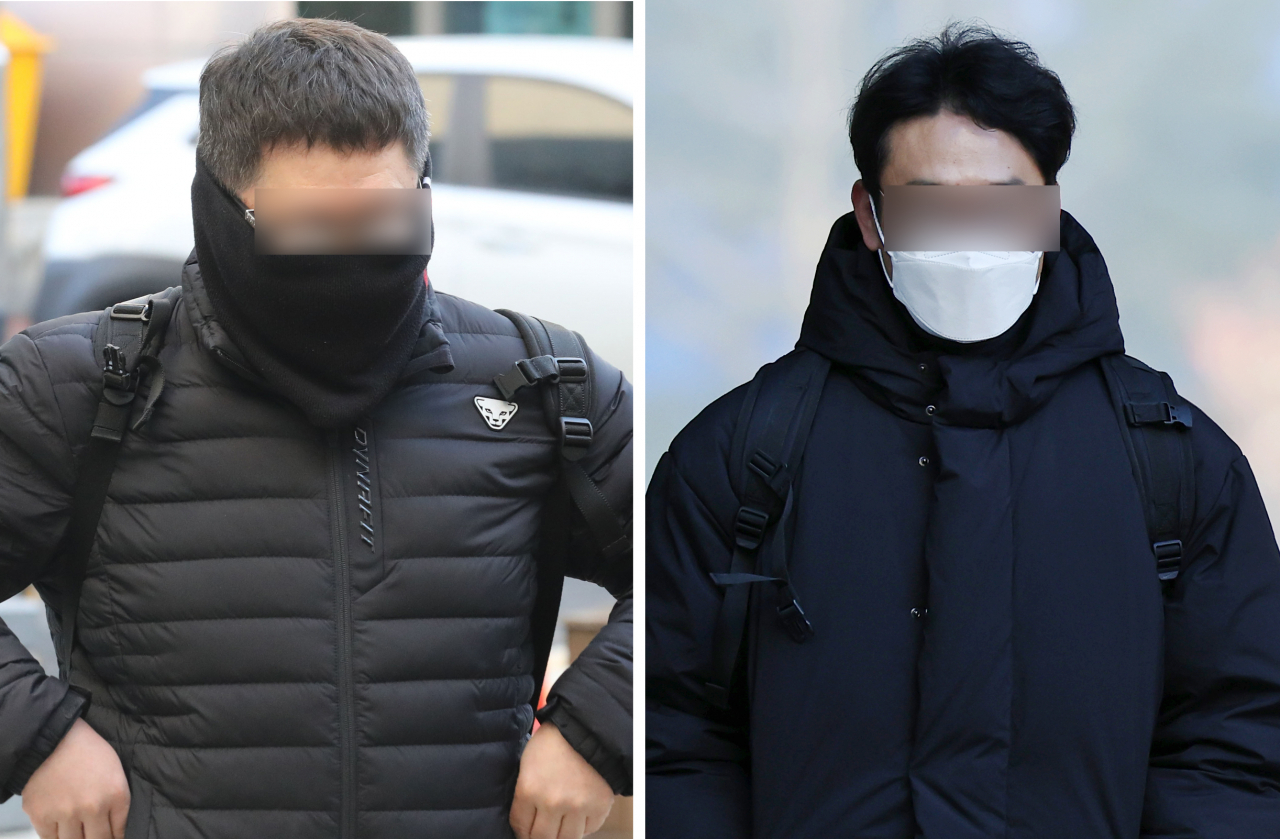 대장동 개발 로비·특혜 의혹 사건과 관련해 정영학 회계사(왼쪽)와 정민용 변호사가 각각 지난달 21일 서울 서초구 서울중앙지방법원에서 열린 속행 공판에 출석하는 모습. [연합]