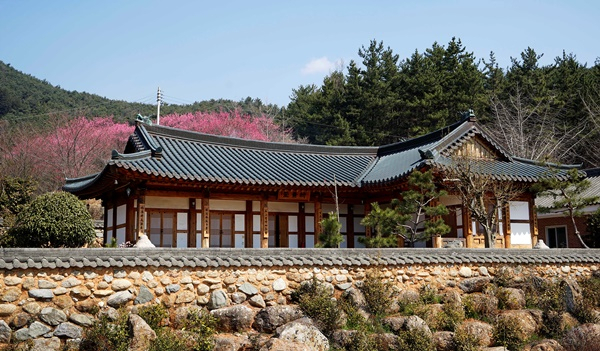 광양시 연경당.