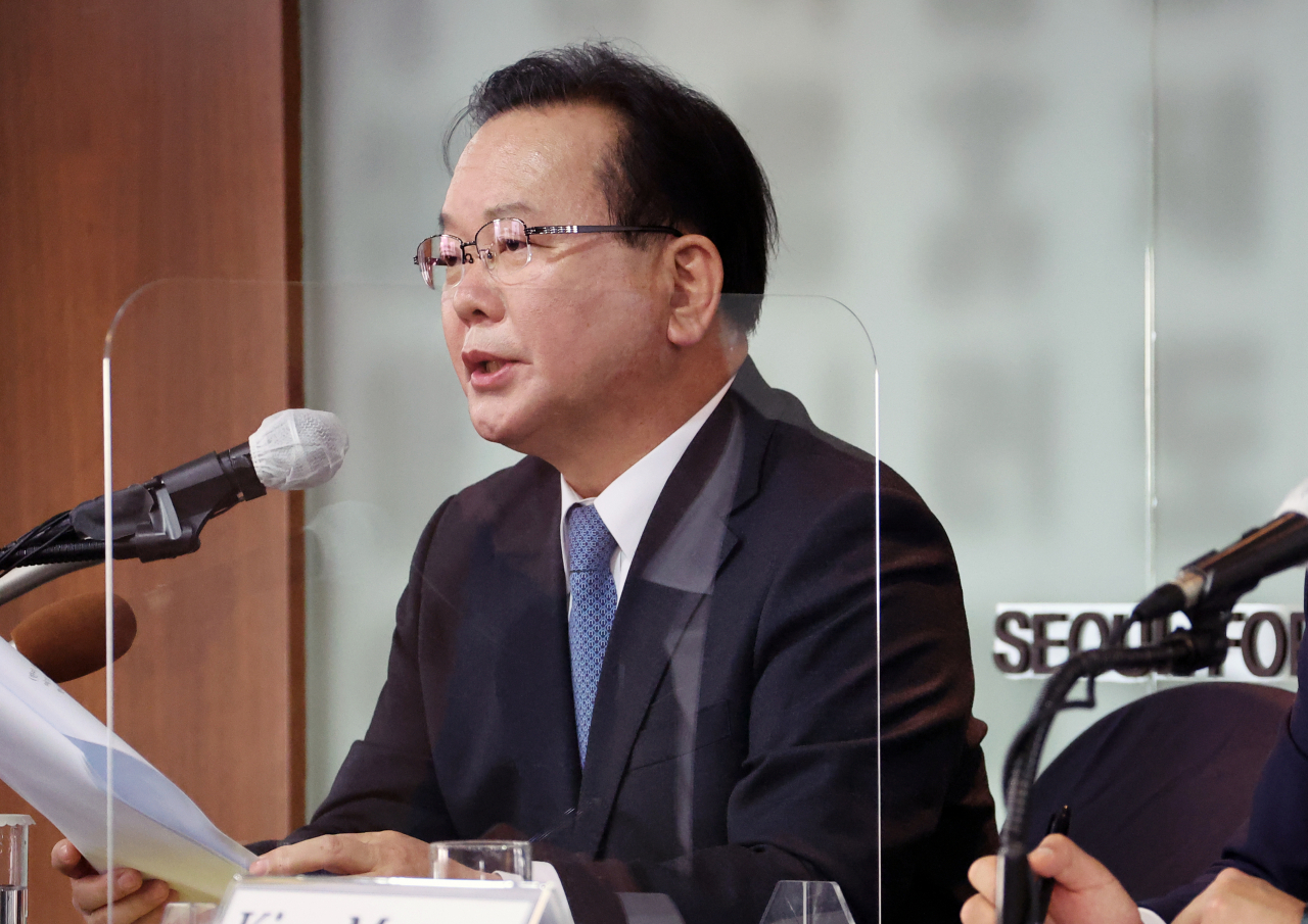 김부겸 국무총리가 22일 서울 중구 프레스센터에서 열린 서울외신기자클럽 초청 간담회에서 발언하고 있다. [연합]