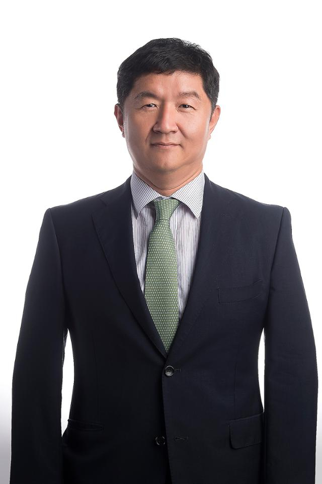 지난 25일 한국외국어신문협회 이사회에서 제7대 회장에 선임된 오영진 코리아타임스 대표이사