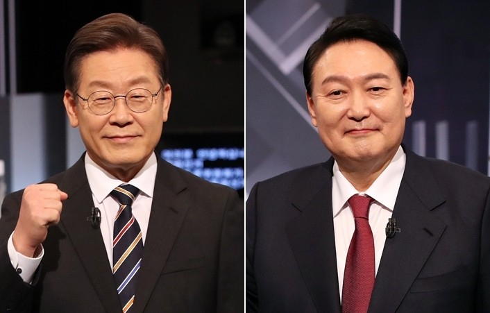 This compilation image shows Lee Jae-myung (L), the presidential candidate of the ruling Democratic Party, and Yoon Suk-yeol, the candidate of the main opposition People Power Party. (Yonhap)