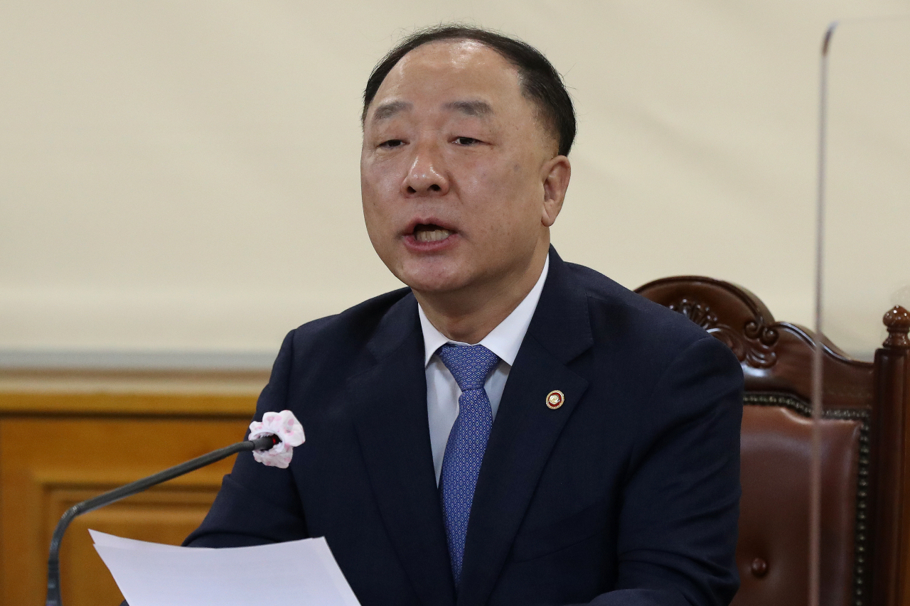Deputy Prime Minister and Finance Minister Hong Nam-ki (Yonhap)