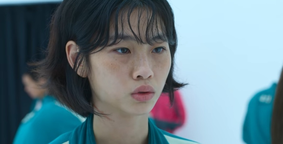 넷플릭스 한국 오리지널 콘텐츠 '오징어 게임' 속 한 장면. 넷플릭스는 지난해 11월 오징어 게임 흥행 효과로 최고 주가를 기록한 바 있다. [넷플릭스 유튜브]