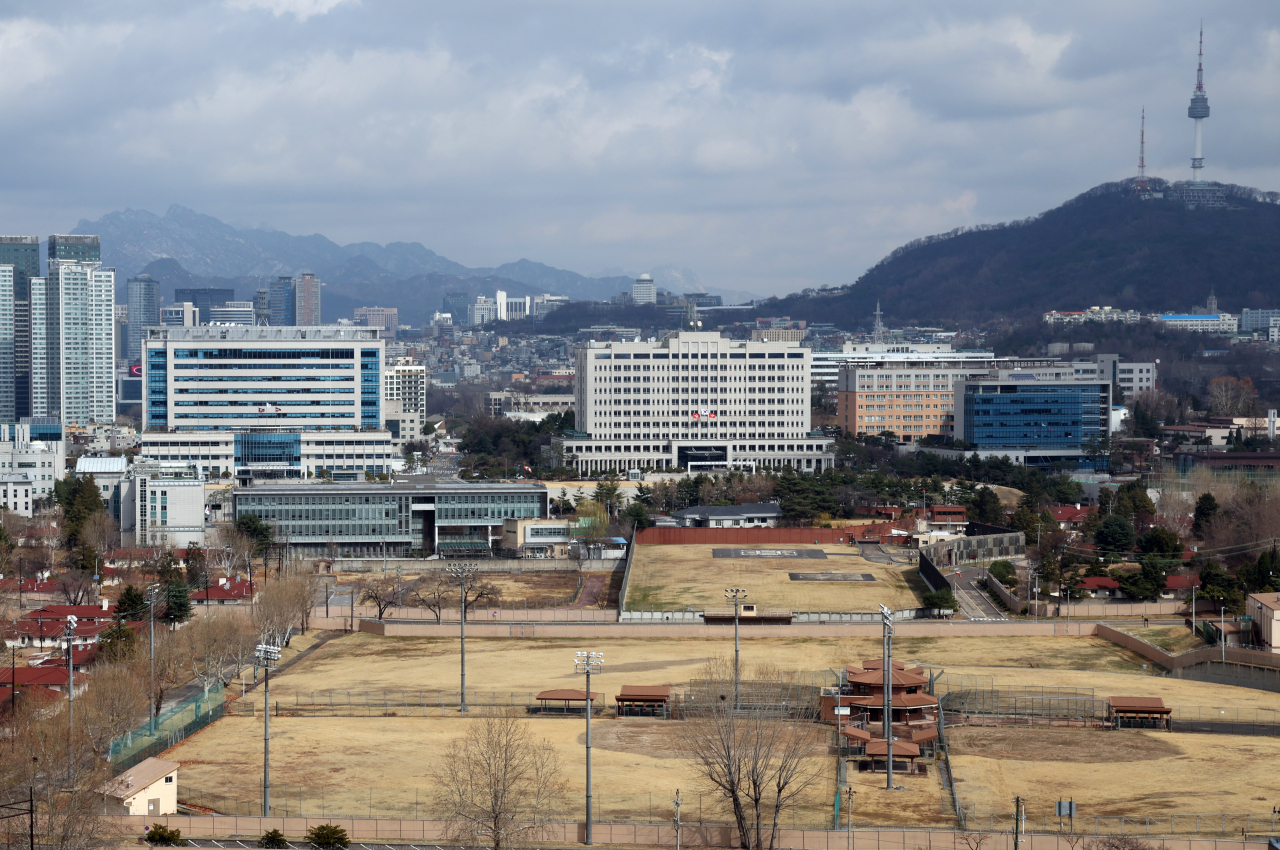 20일 국방부 청사 모습. 이날 윤석열 대통령 당선인은 청와대 집무실을 용산 국방부로 이전한다고 발표했다. 국방부는 합참청사로 옮긴다. [연합]