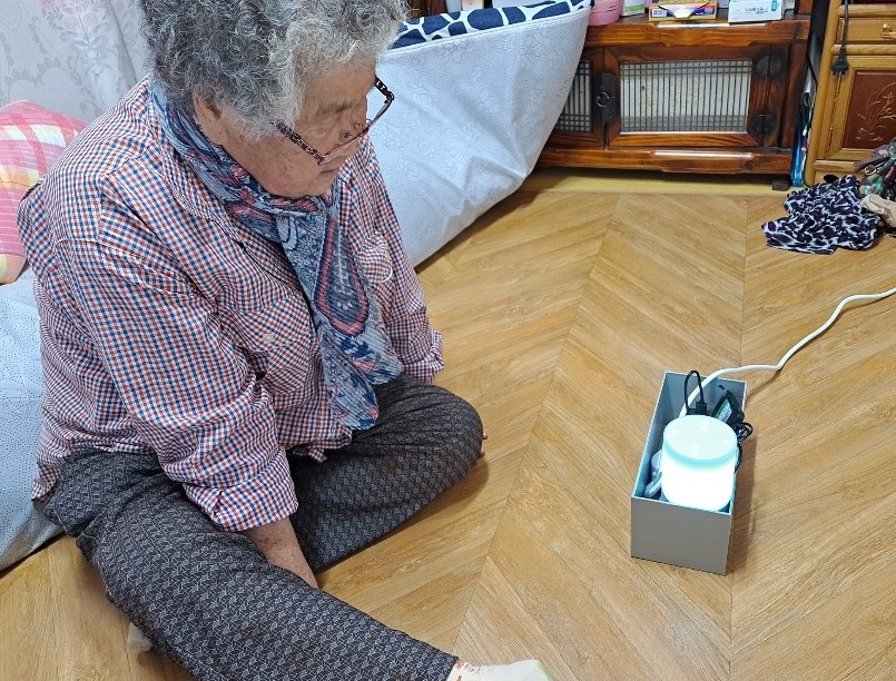 사회취약계층의 응급상황에 대응하는 AI스피커 (사진은 기사 특정 내용과 관계없음.) [연합]
