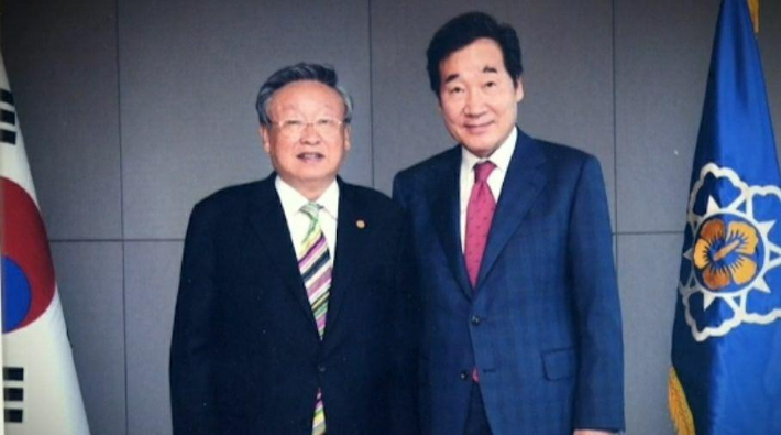 이낙연 전 국무총리가 이정재 광주시교육감 예비후보의 후원회장을 맡기로 했다.