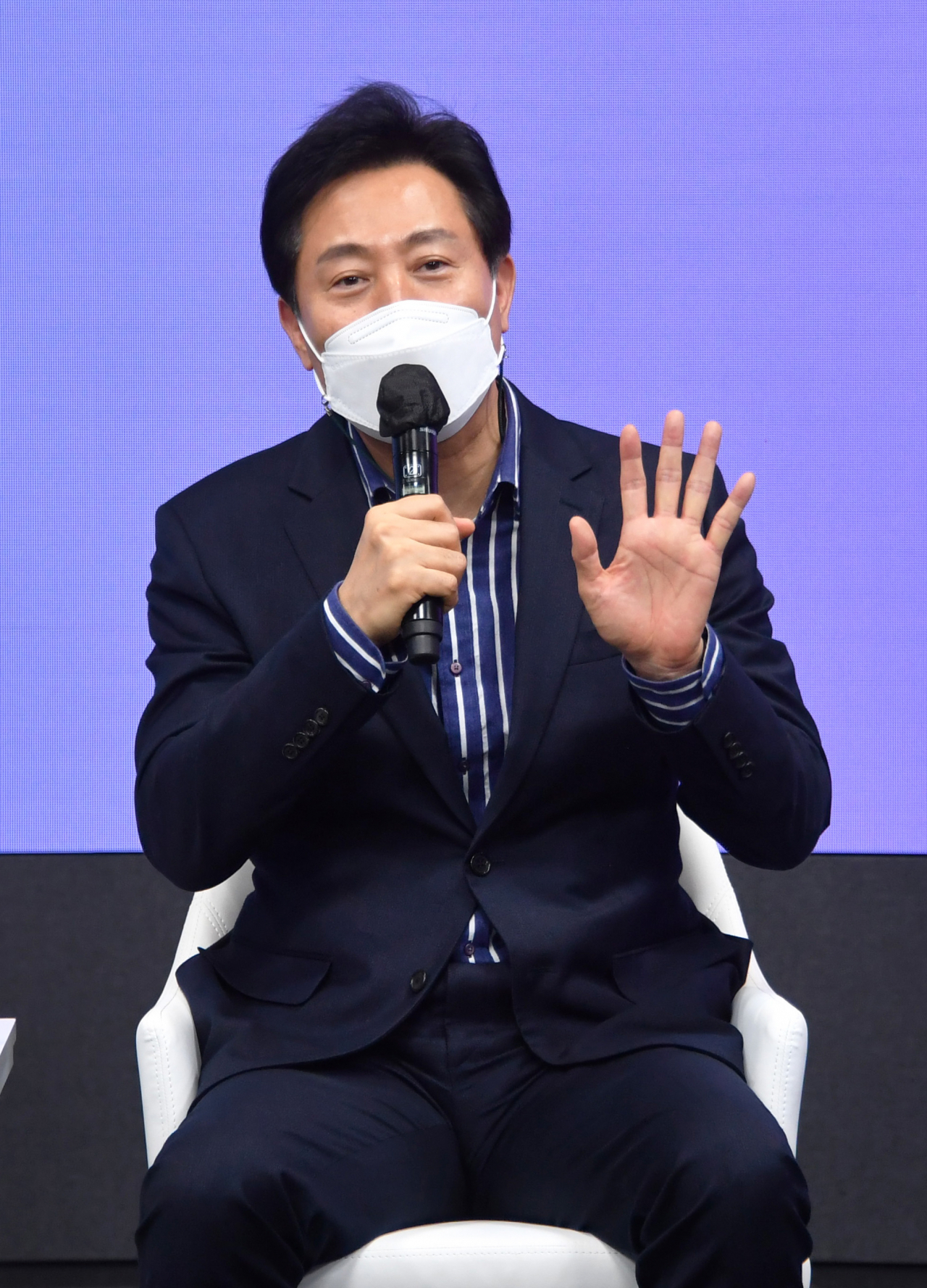 오세훈 서울시장이 지난 26일 서울 동대문디자인플라자(DDP)에서 열린 '서울 제로웨이스트 캠퍼스 MZ회담'에서 발언하고 있다. [연합]
