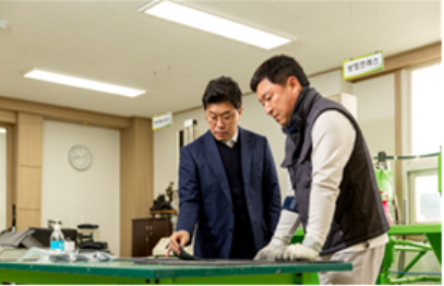 1월 ‘이달의 기능한국인’으로 선정된 아이캡코리아 임장호 대표.