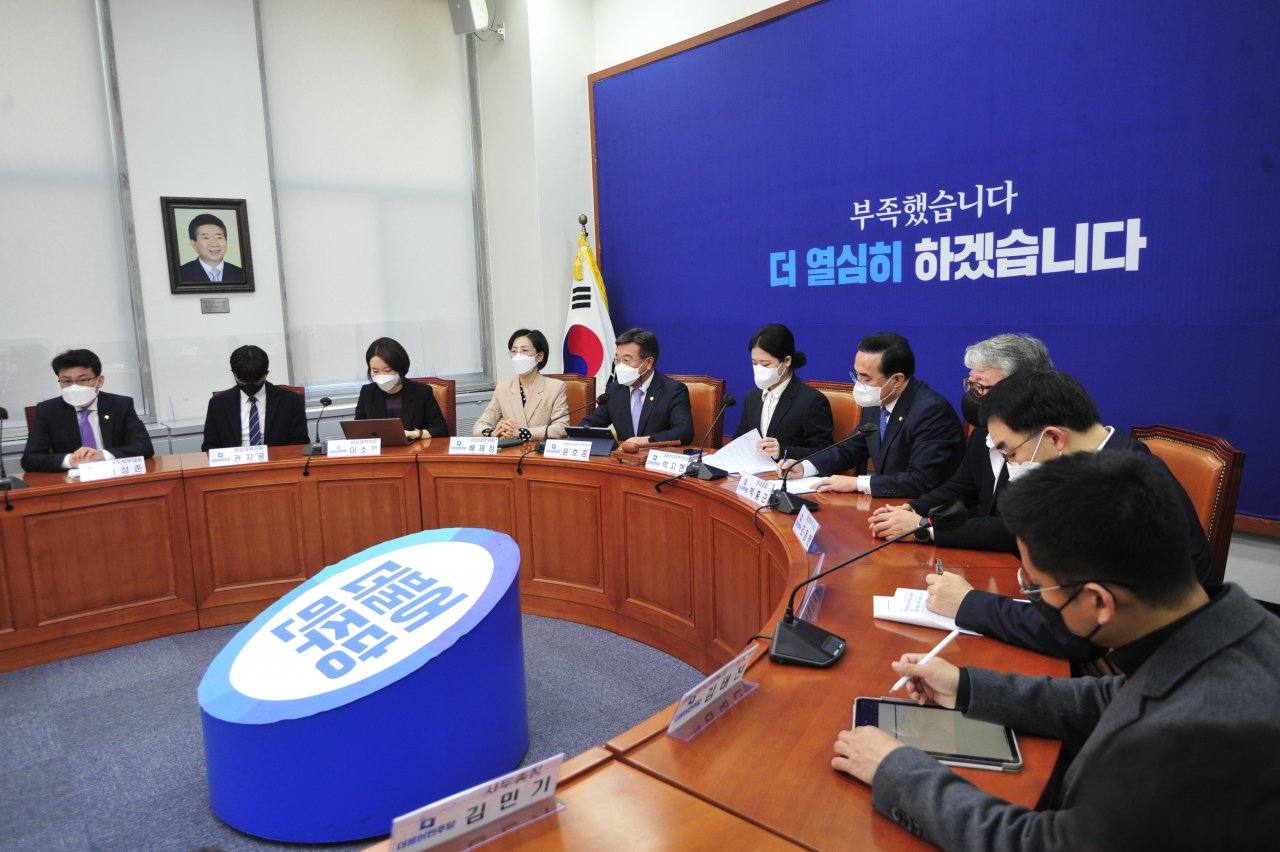 더불어민주당 윤호중 공동비상대책위원장이 1일 서울 여의도 국회에서 열린 비상대책위원회의에서 발언하고 있다. [연합]
