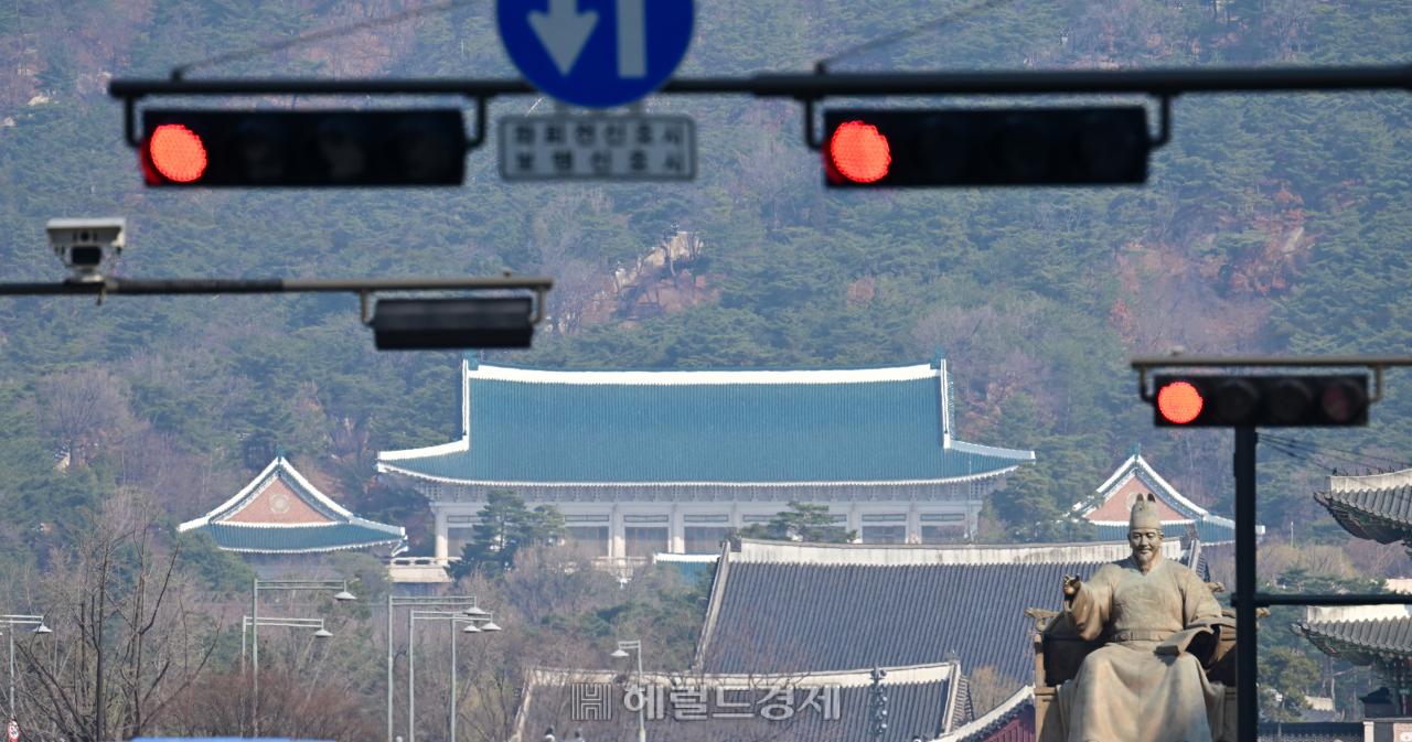 청와대가 바라보이는 서울 광화문네거리 [박해묵 기자]