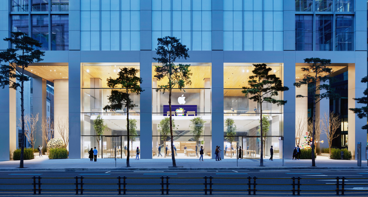 삼성 큰 일 나겠네” 한국에서 제일 큰 아이폰 매장 등장 - 리얼푸드 REALFOODS