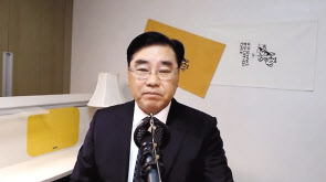 신상철 전 민군합동조사단 민간위원이 자신의 유튜브채널 ‘신상철TV’에서 발언하고 있는 모습. [유튜브 ‘신상철TV’캡처]