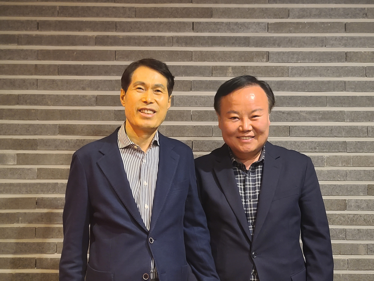 이진훈 전 대구 수성구청장(왼쪽)과 김재원 대구시장 예비후보[김재원 예비후보 선거사무소 제공]