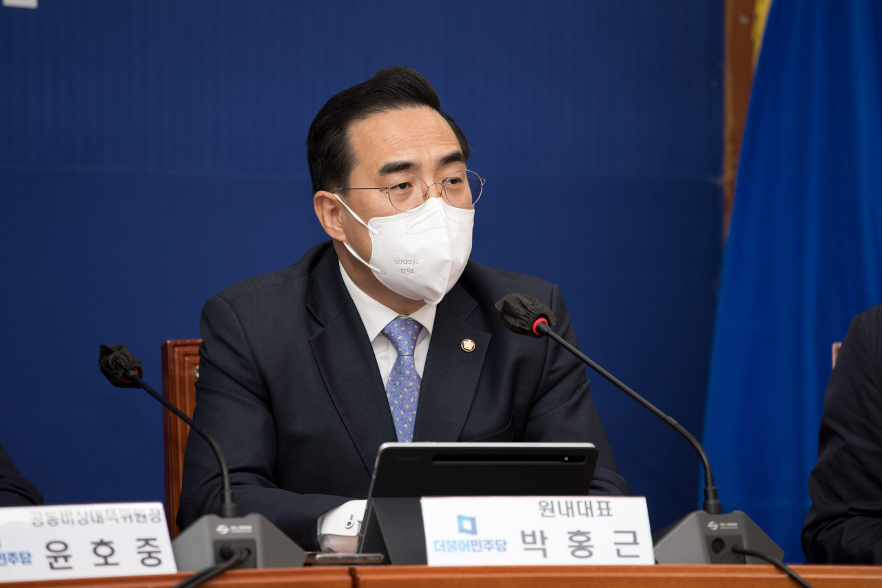 더불어민주당 박홍근 원내대표가 8일 오전 국회에서 열린 비상대책위원회 회의에서 발언하고 있다. 연합뉴스