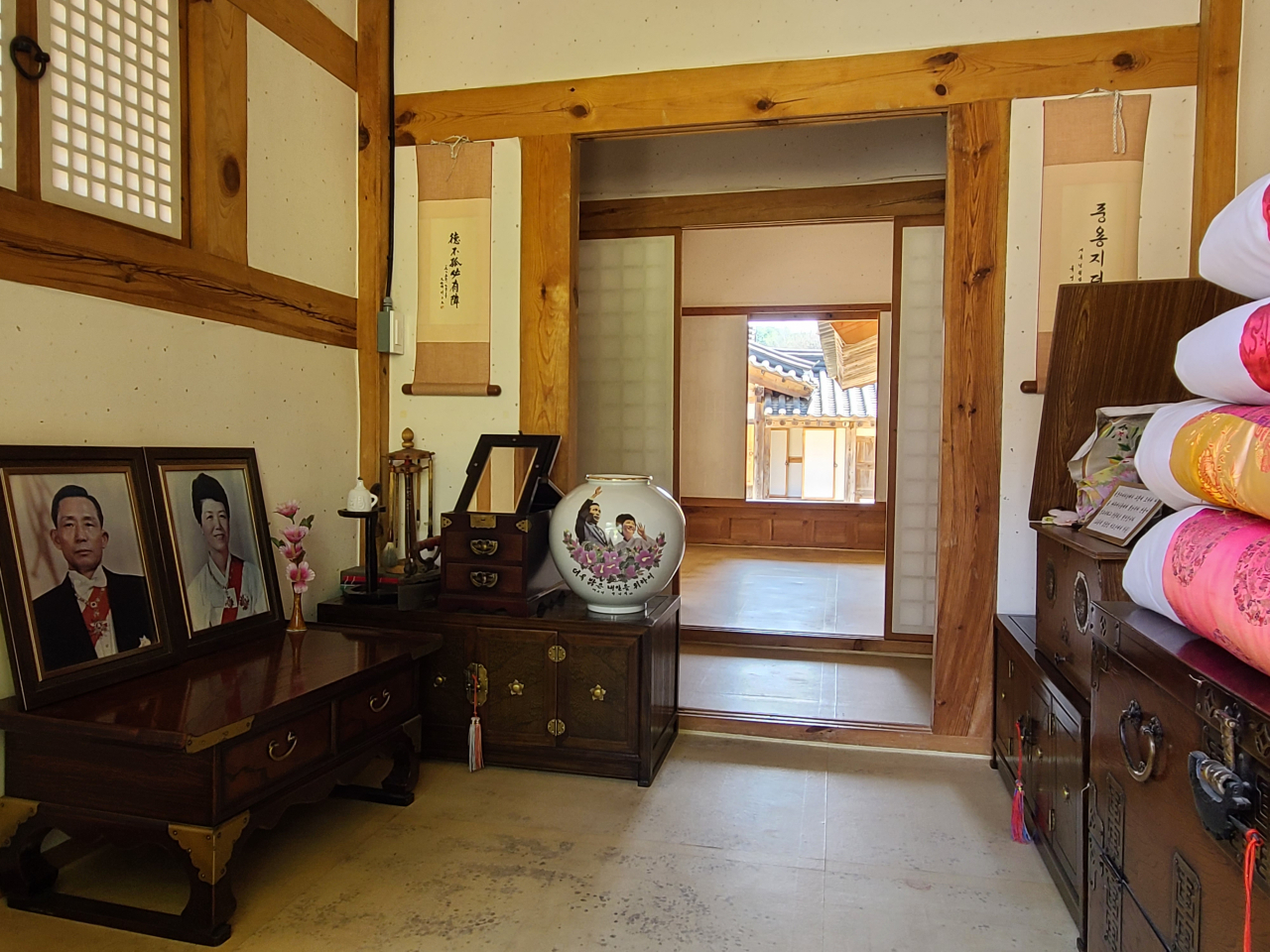 육영수의 방