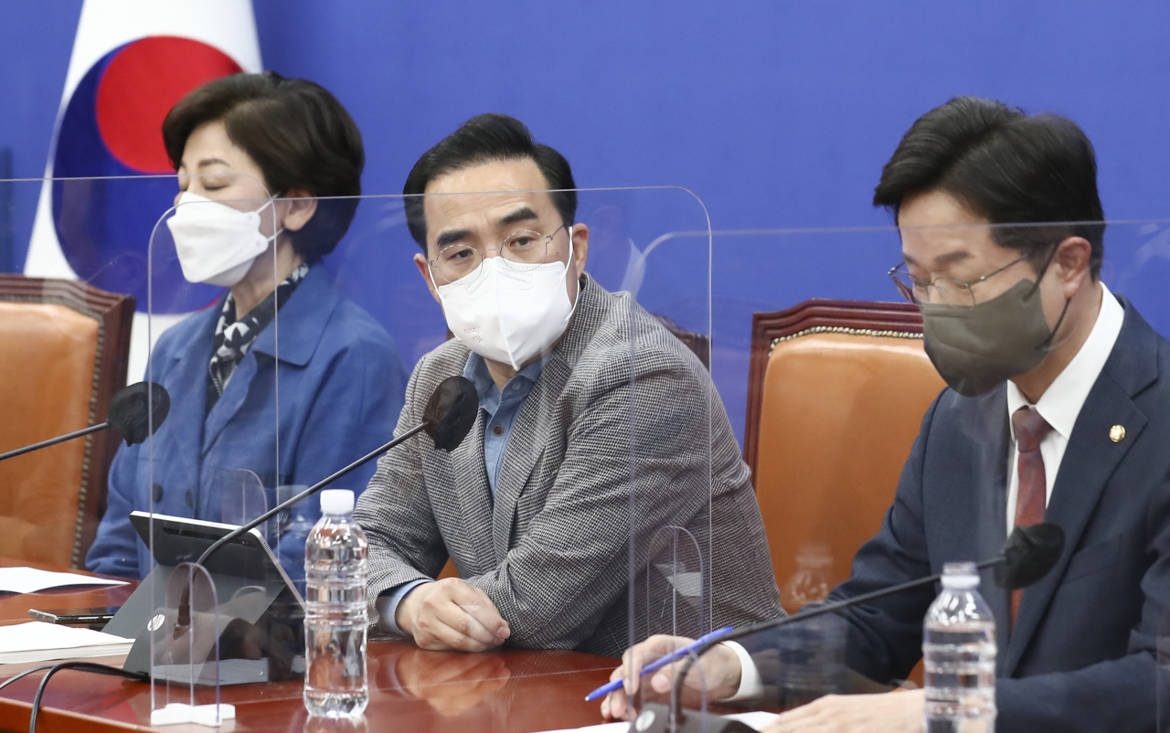 더불어민주당 박홍근 원내대표가 10일 국회에서 열린 국무총리 후보자 인사청문 준비회의 1차 회의에서 발언하고 있다.[연합]
