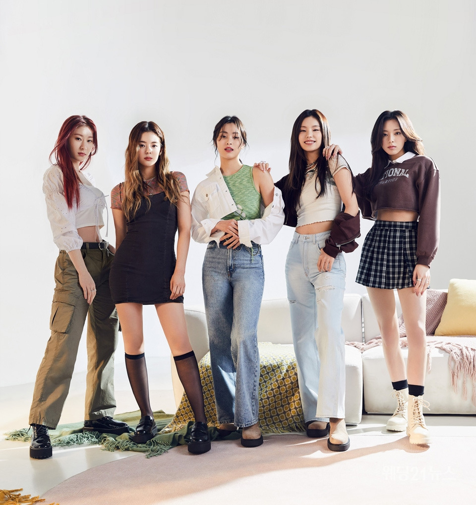 H&M이 그룹 'ITZY(있지)'와 함께한 ‘H&M with ITZY’ 컬렉션. [H&M 제공]
